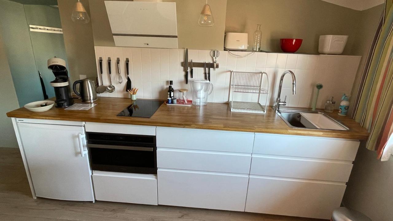 Au Coeur du Vieux Toulon: Renovated Calm Oasis with Elevator Apartment Exterior photo
